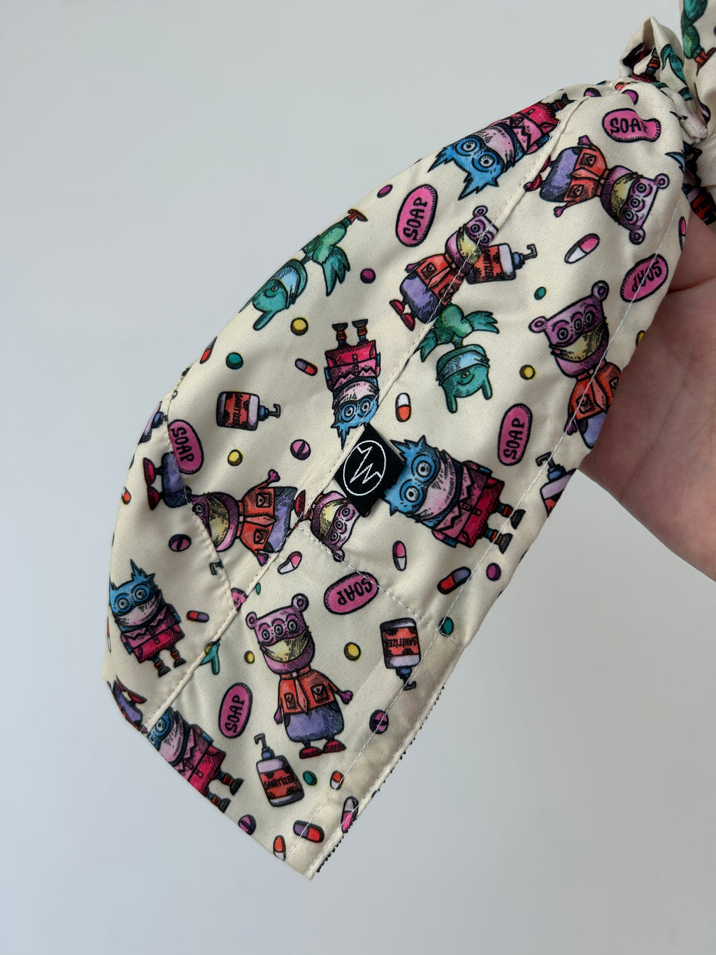 Gorro estampado pill