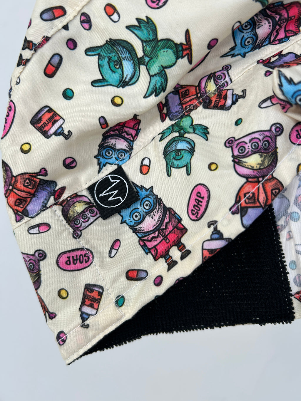 Gorro estampado pill